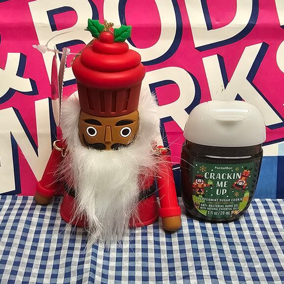 BBW Light Up Beard Nutcracker Pocketbac Holder Crackin Me Up Sugar Cookie Refill - Picture 1 of 4